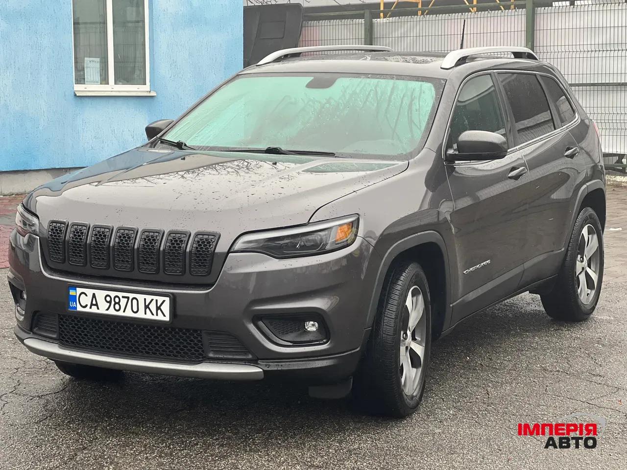 Jeep Cherokee - фото 1