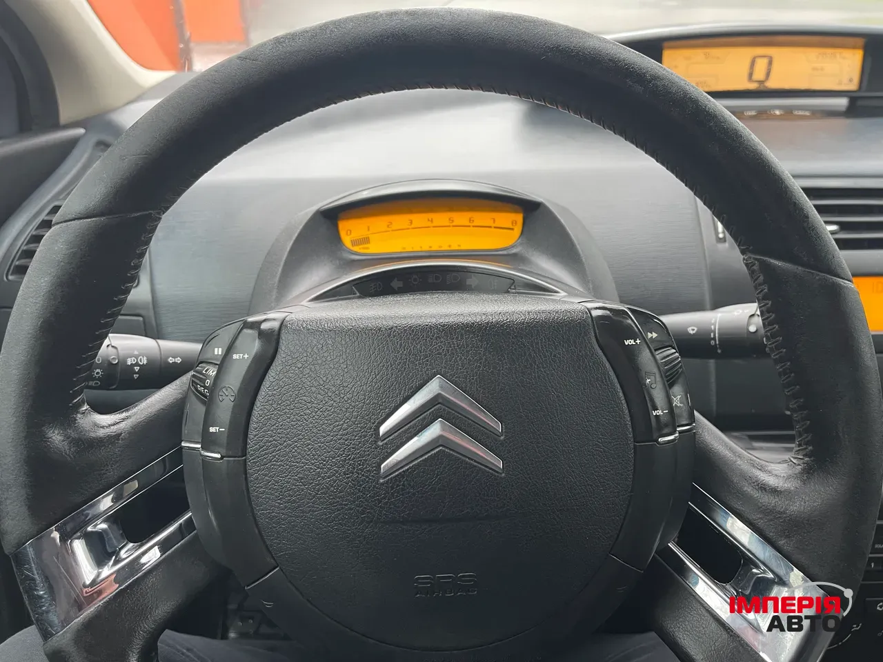 Citroen C4 - фото 3