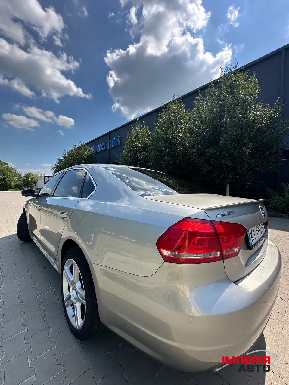 Volkswagen Passat (North America and China) - фото 7