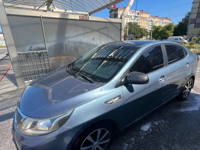 Kia Rio - фото 2