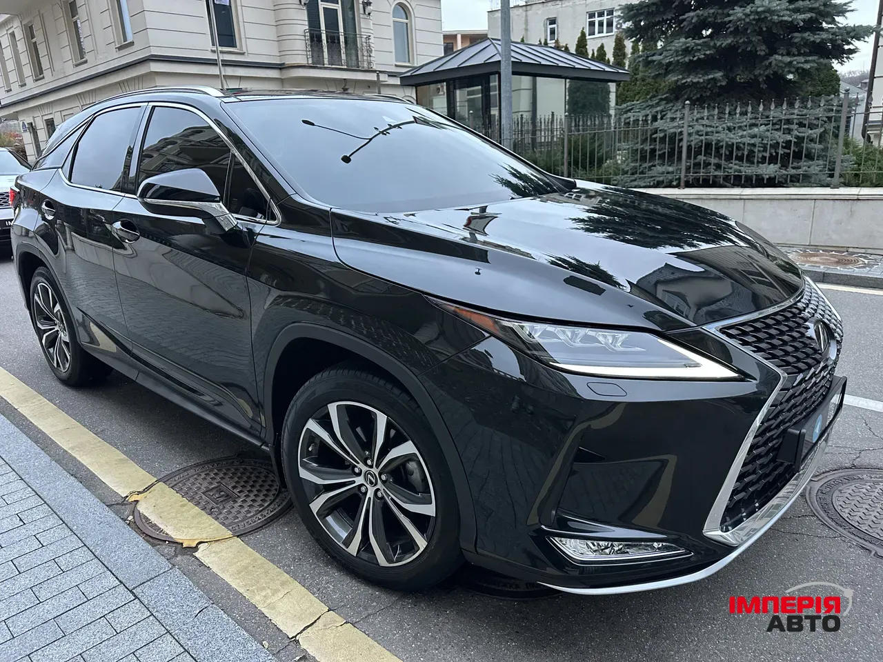 Lexus RX - фото 10