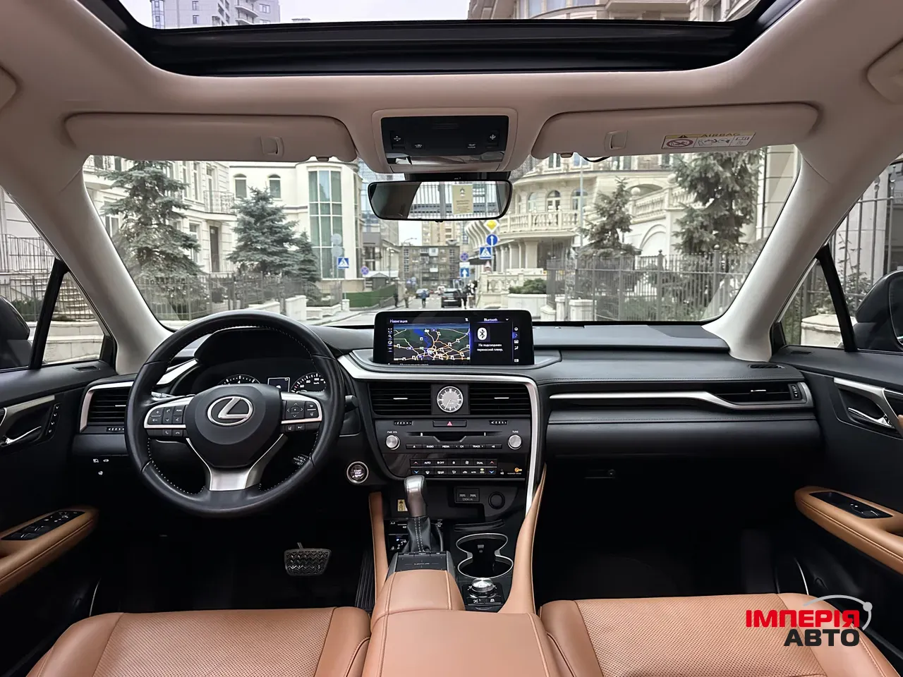 Lexus RX - фото 18