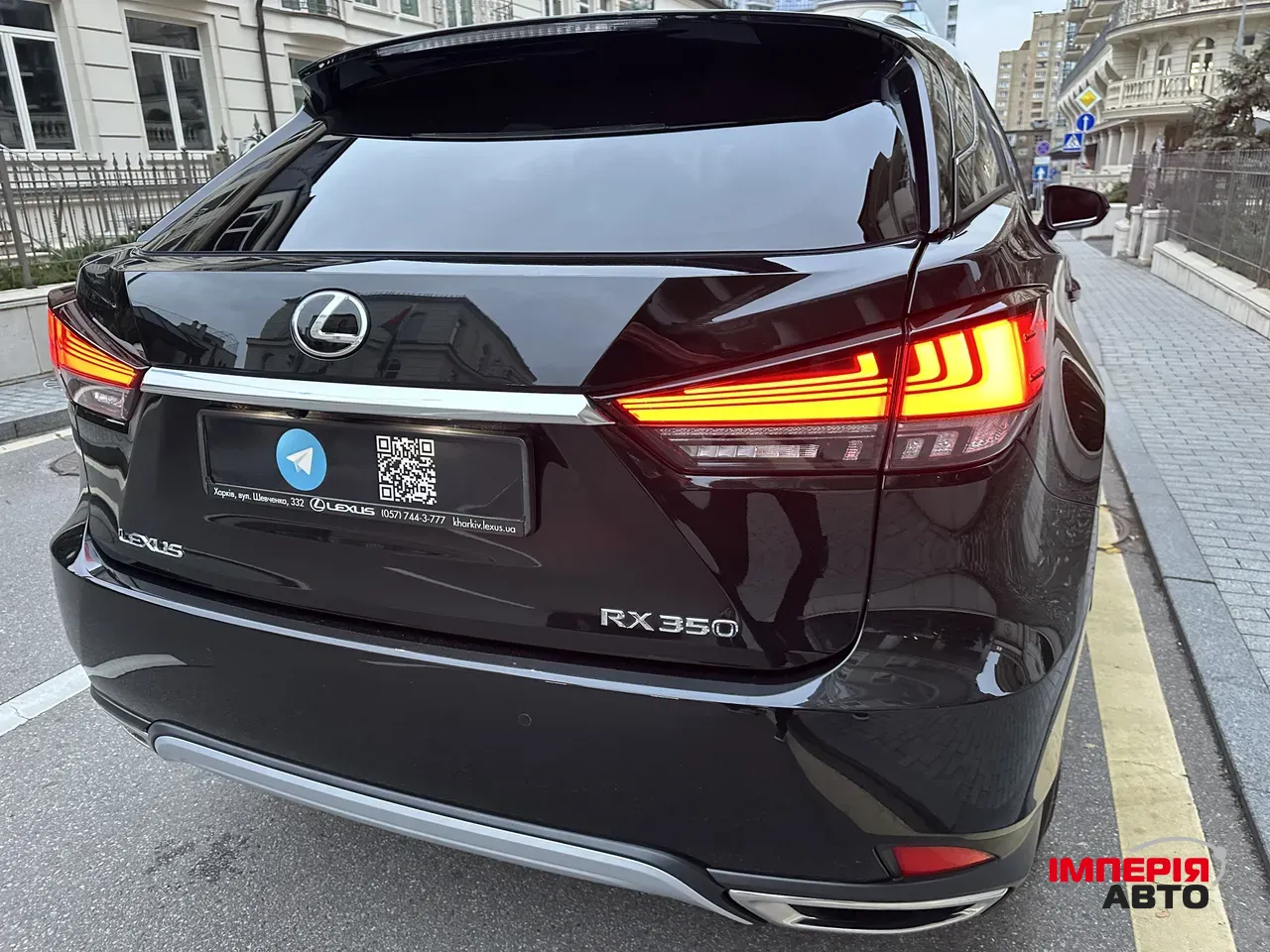 Lexus RX - фото 7