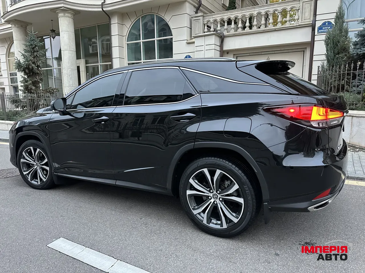 Lexus RX - фото 4