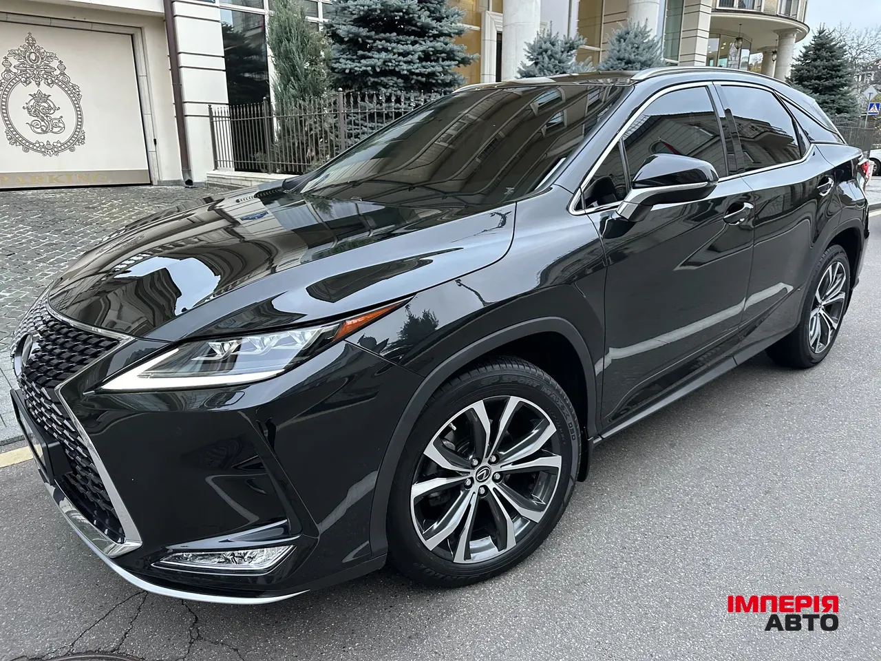 Lexus RX - фото 1
