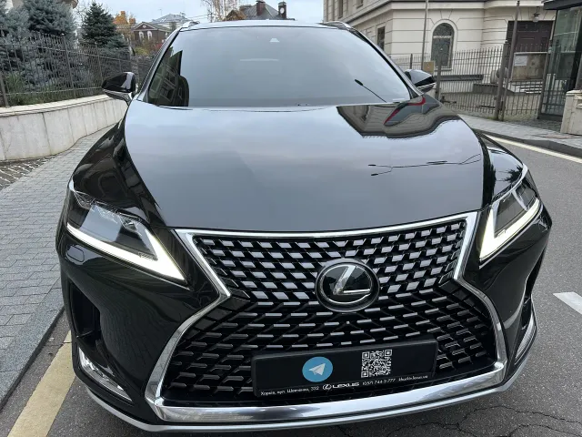 Lexus RX - фото 2