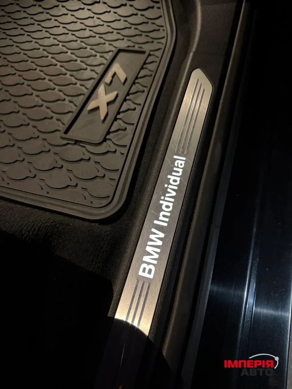 BMW X7 - фото 24