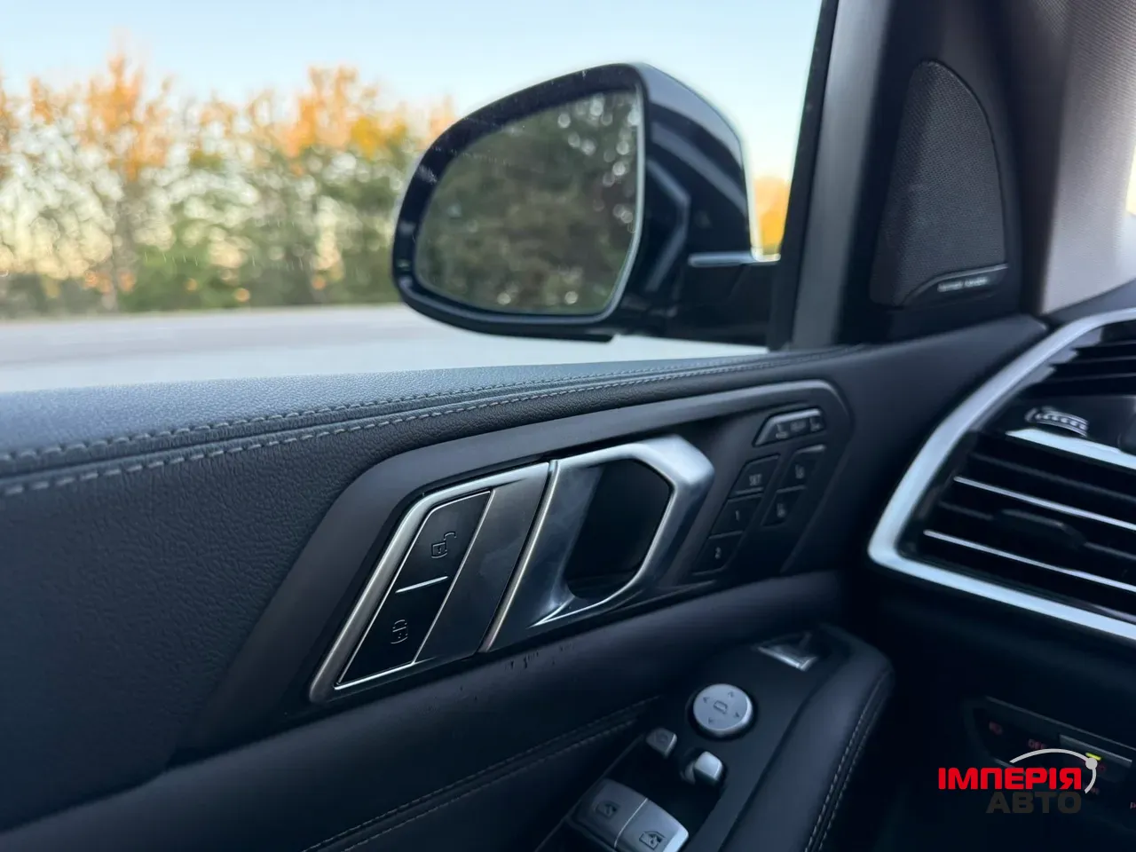 BMW X7 - фото 31