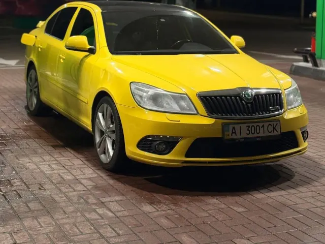 Skoda Octavia RS - фото 1