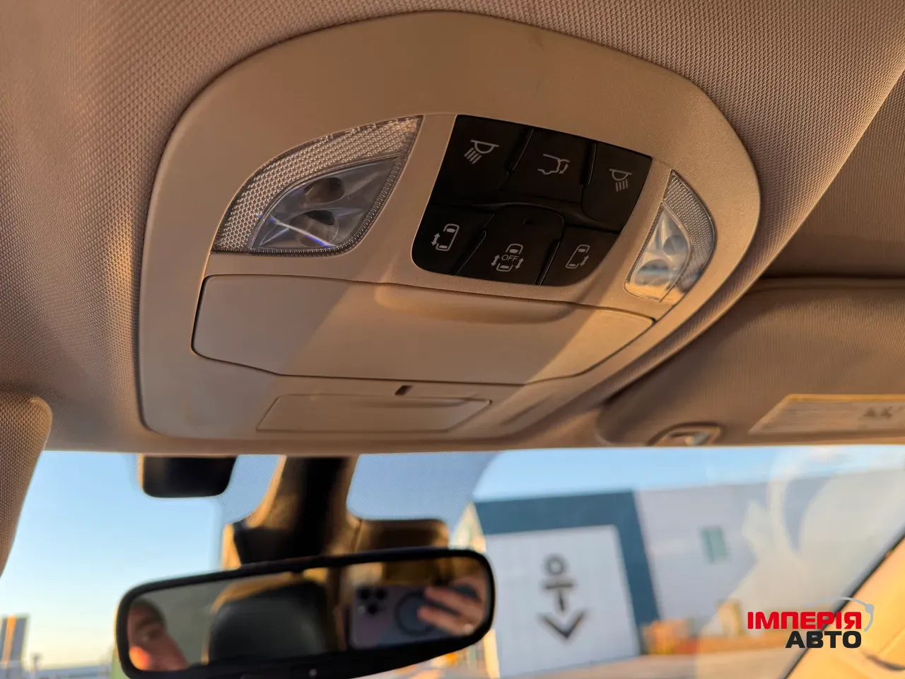 Chrysler Pacifica - фото 28