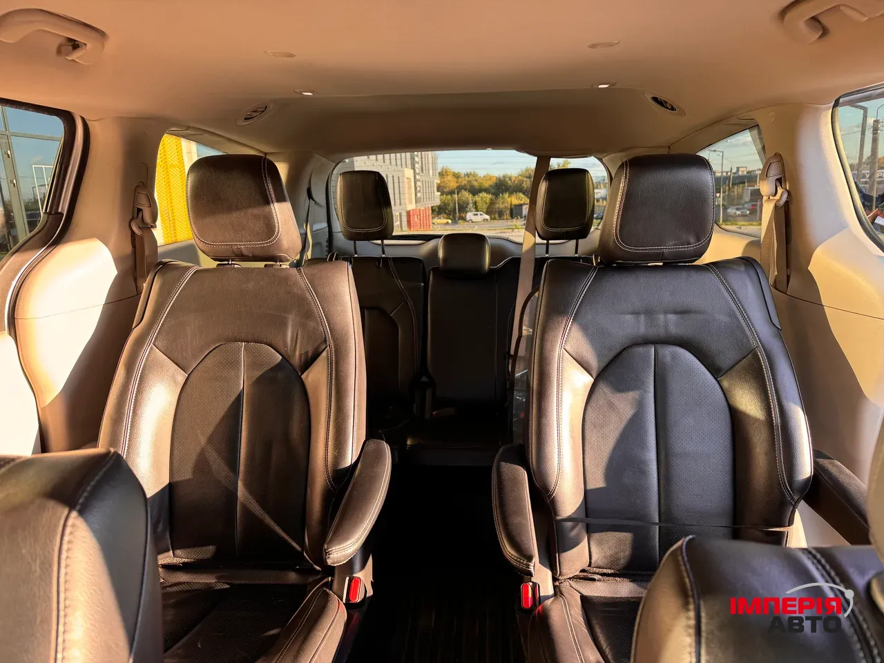 Chrysler Pacifica - фото 25