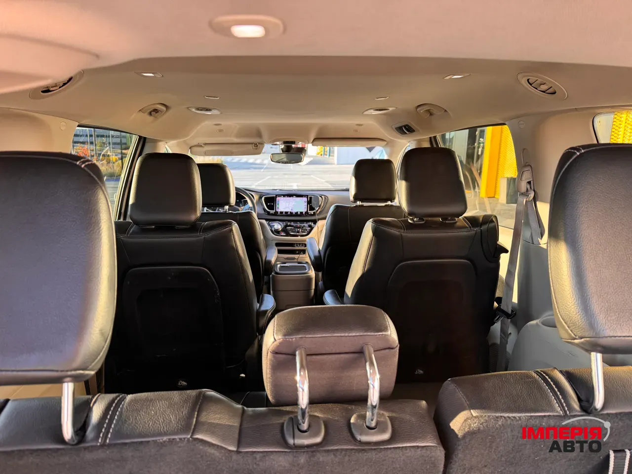 Chrysler Pacifica - фото 24