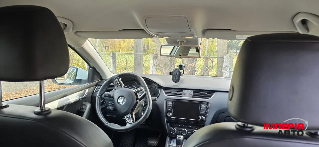 Skoda Octavia - фото 5
