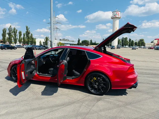 Audi A7 - фото 4