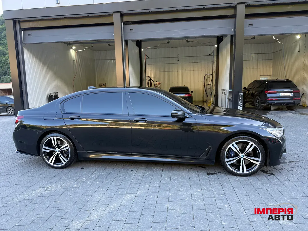 BMW 7 серії - фото 3