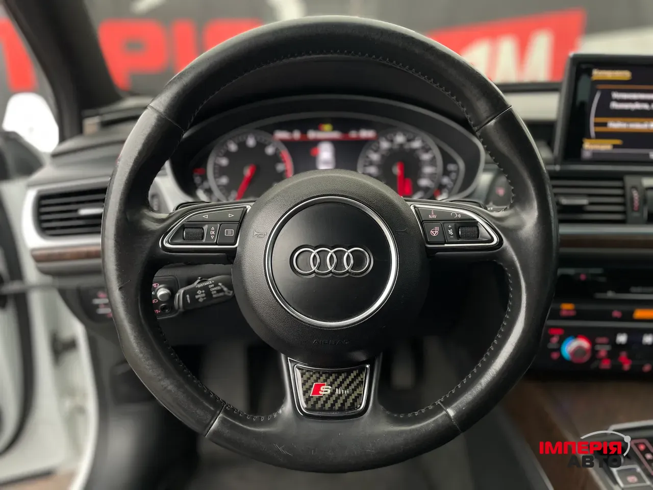 Audi A6 - фото 8