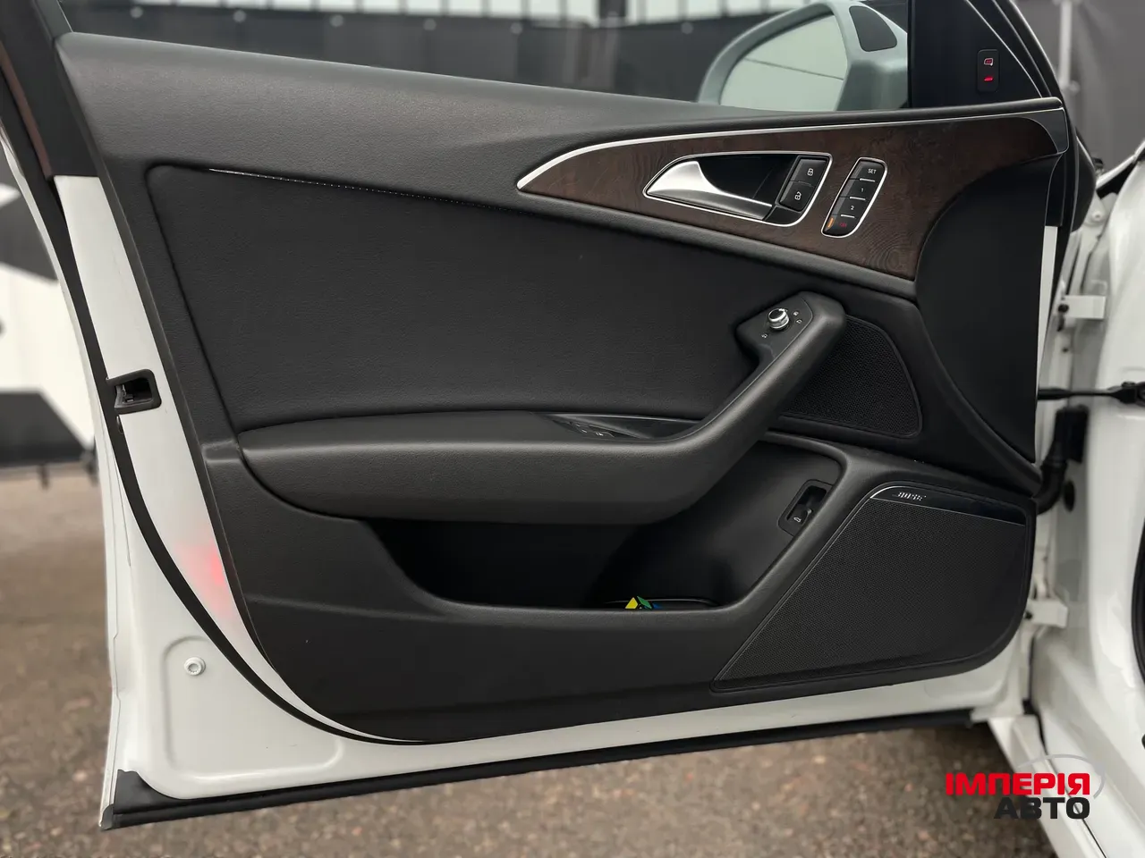 Audi A6 - фото 4