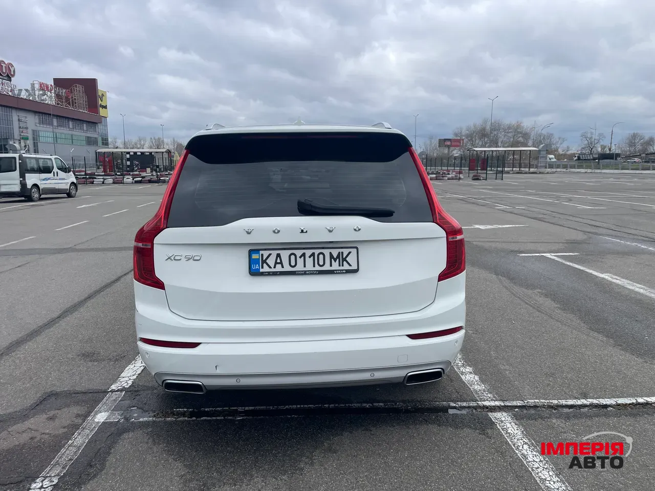 Volvo XC90 - фото 3