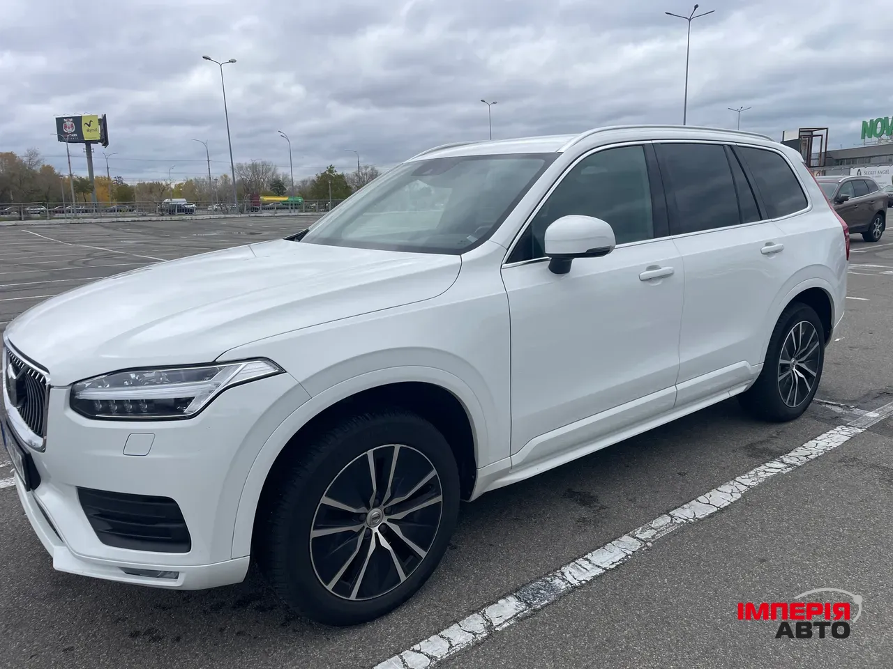 Volvo XC90 - фото 5