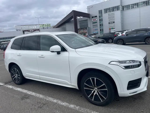 Volvo XC90 - фото 4