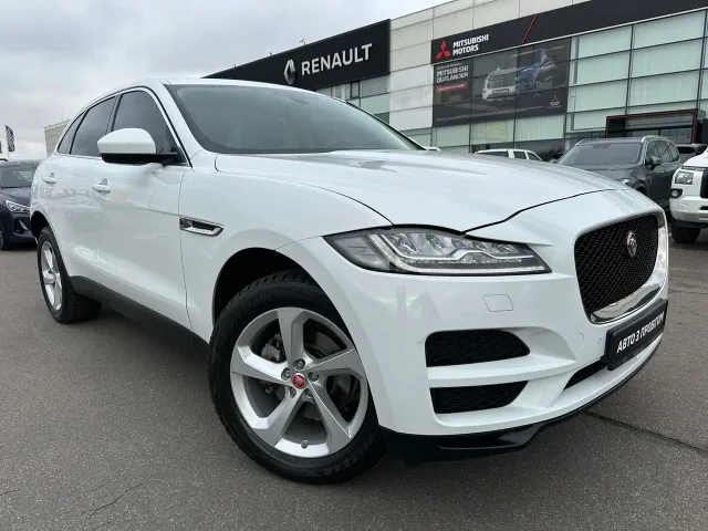 Jaguar F-Pace - фото 1