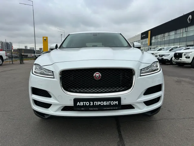 Jaguar F-Pace - фото 3