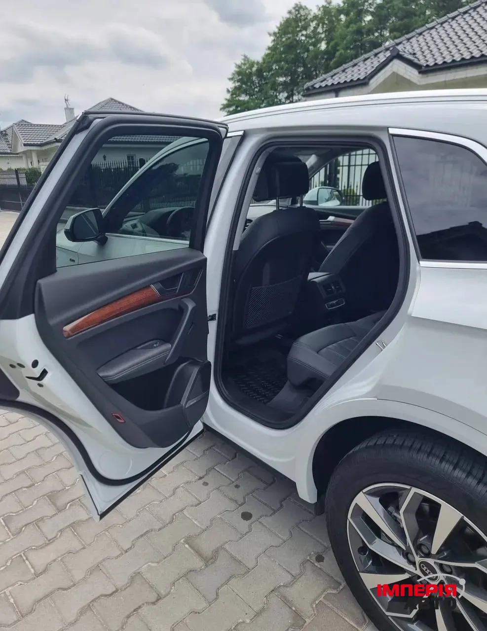 Audi Q5 - фото 12