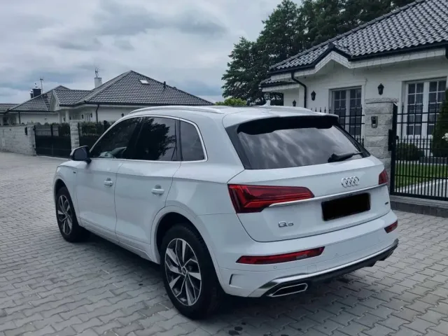 Audi Q5 - фото 4