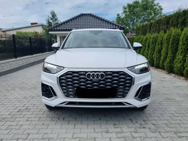 Audi Q5 - фото 2