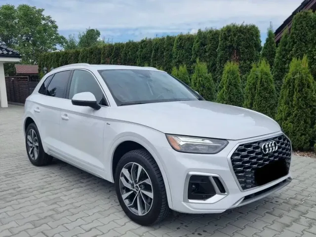 Audi Q5 - фото 1