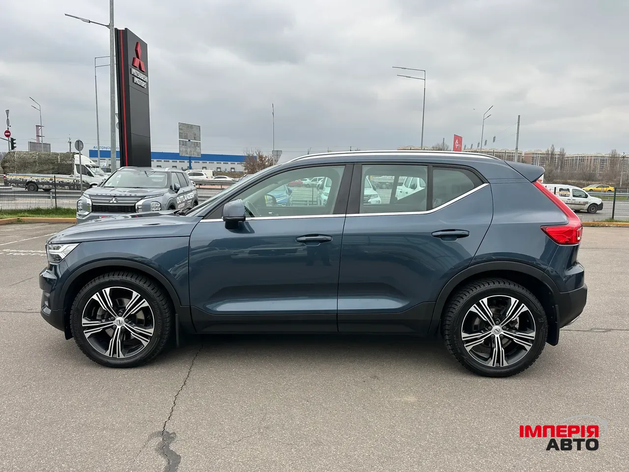Volvo XC40 - фото 5