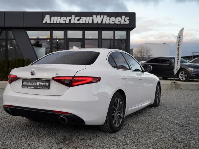 Alfa Romeo Giulia - фото 5