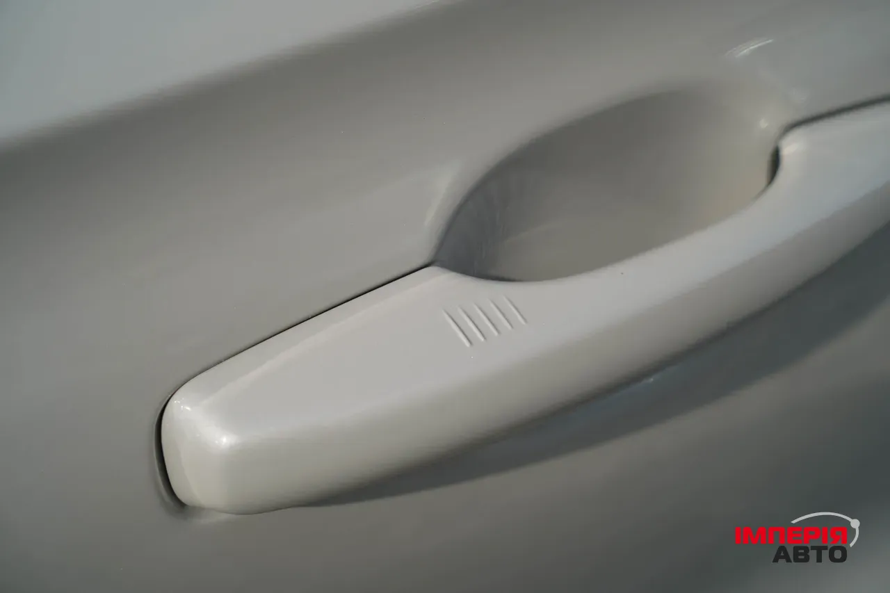 Lincoln Corsair - фото 16