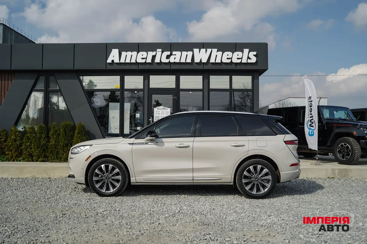 Lincoln Corsair - фото 4