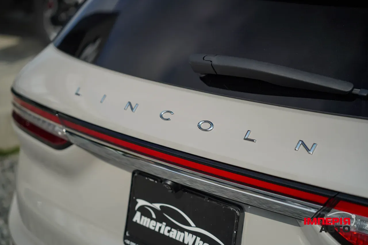 Lincoln Corsair - фото 8