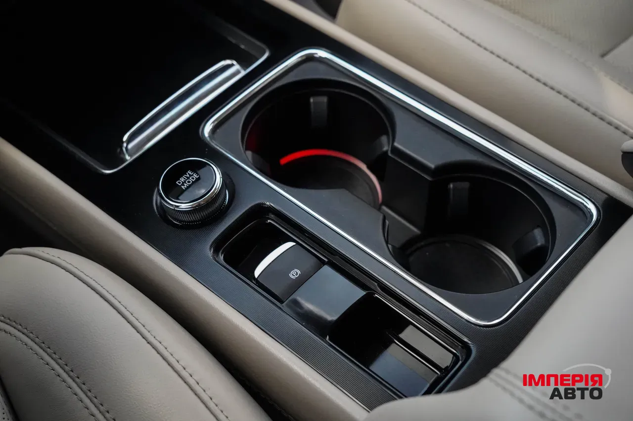 Lincoln Corsair - фото 38