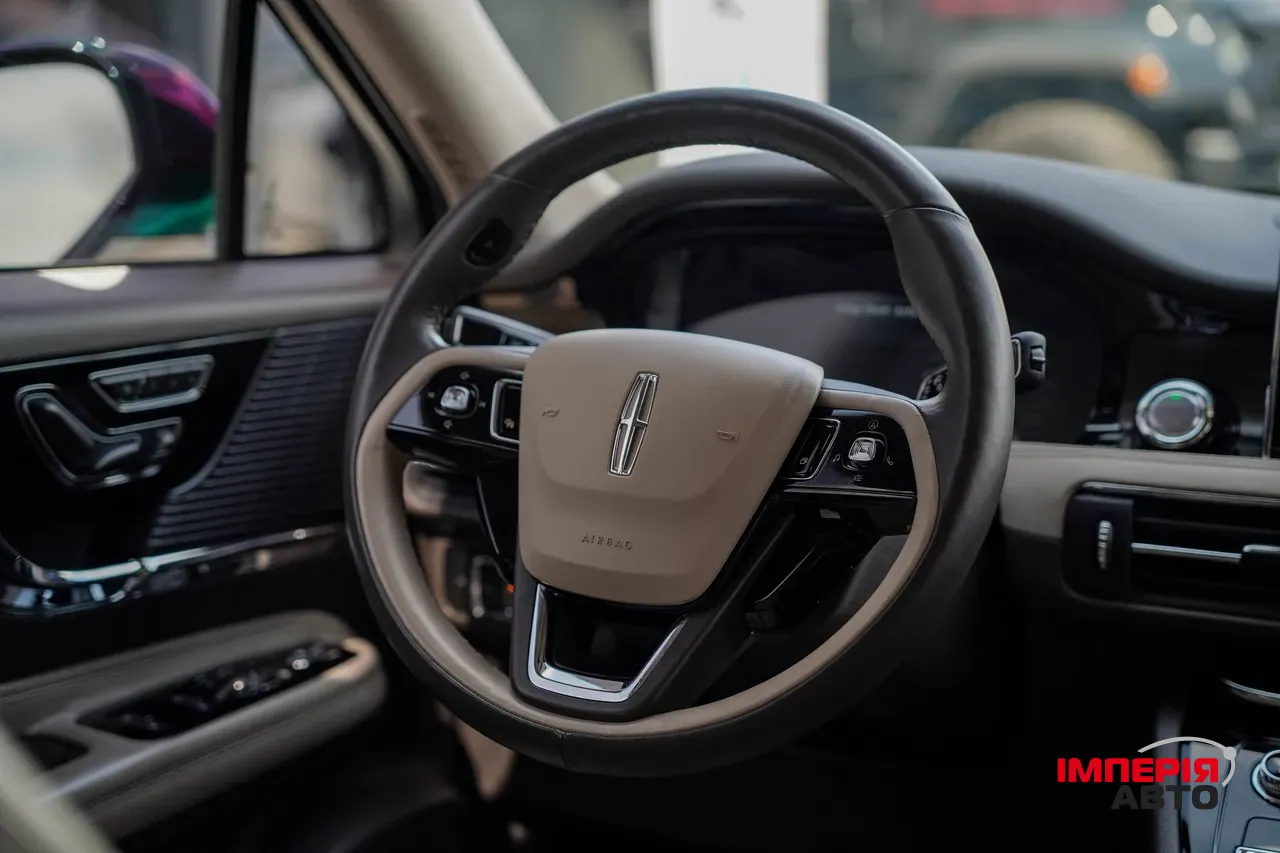 Lincoln Corsair - фото 27