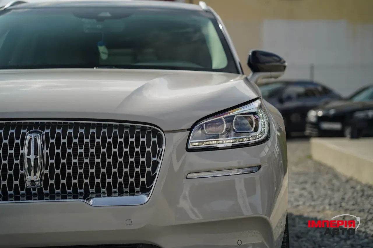 Lincoln Corsair - фото 13