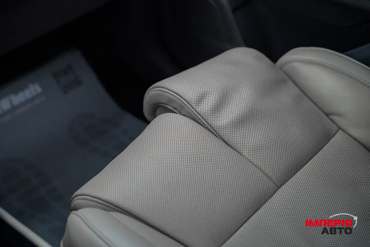 Lincoln Corsair - фото 20