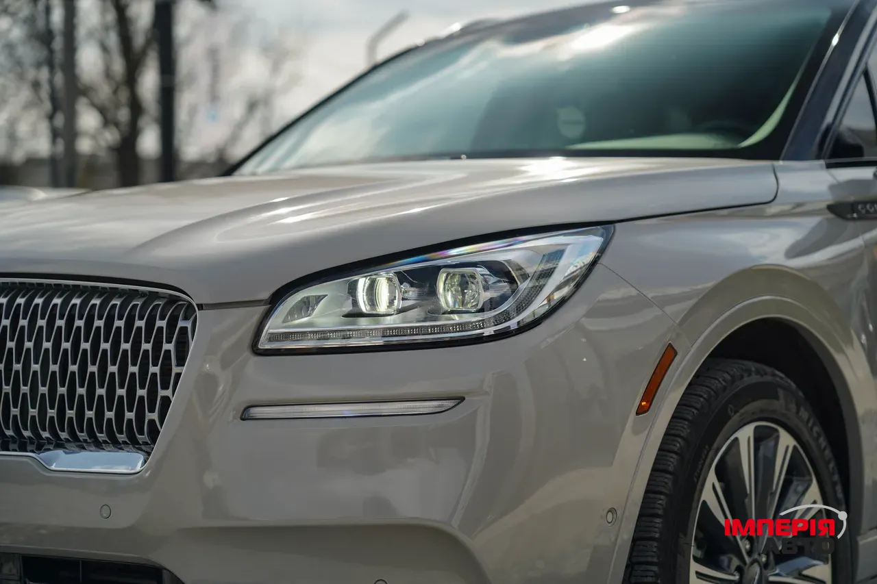 Lincoln Corsair - фото 14