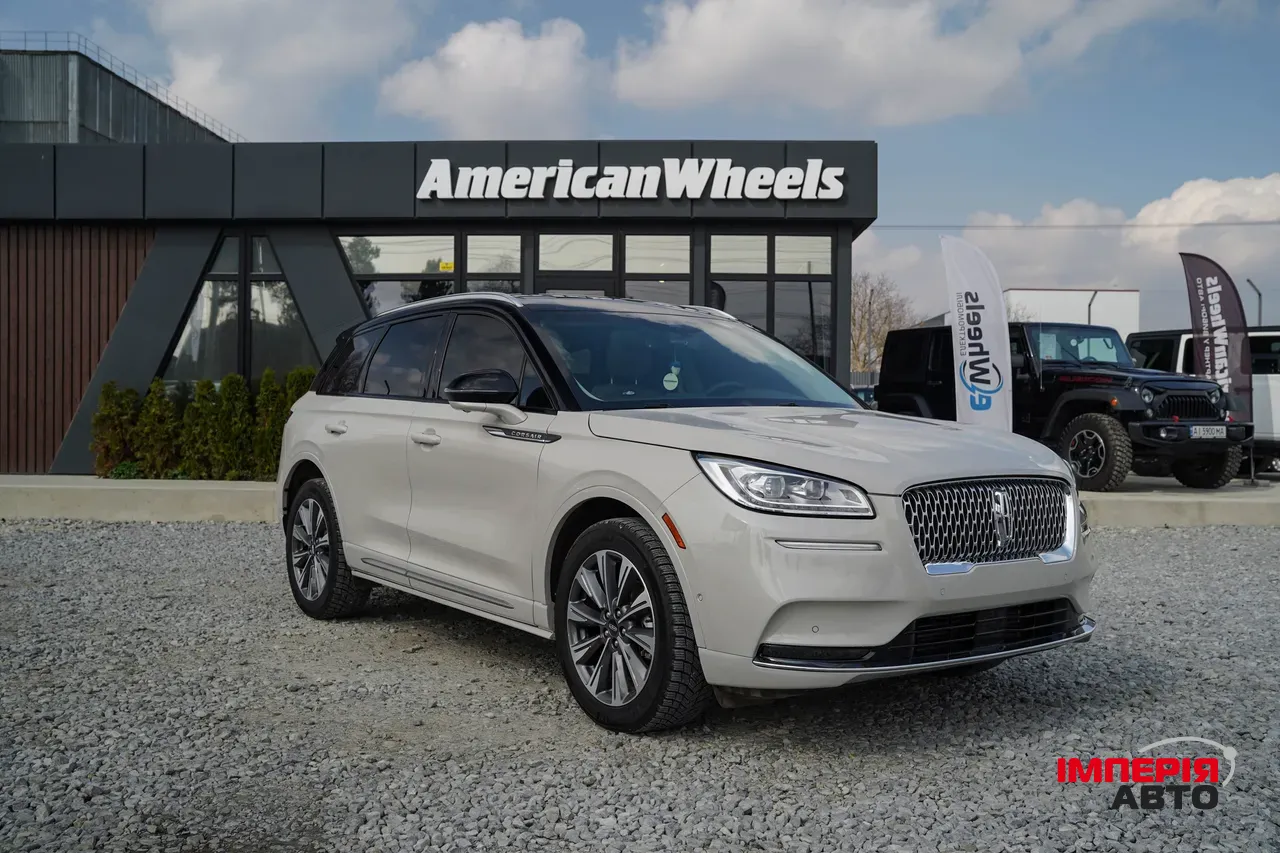 Lincoln Corsair - фото 3