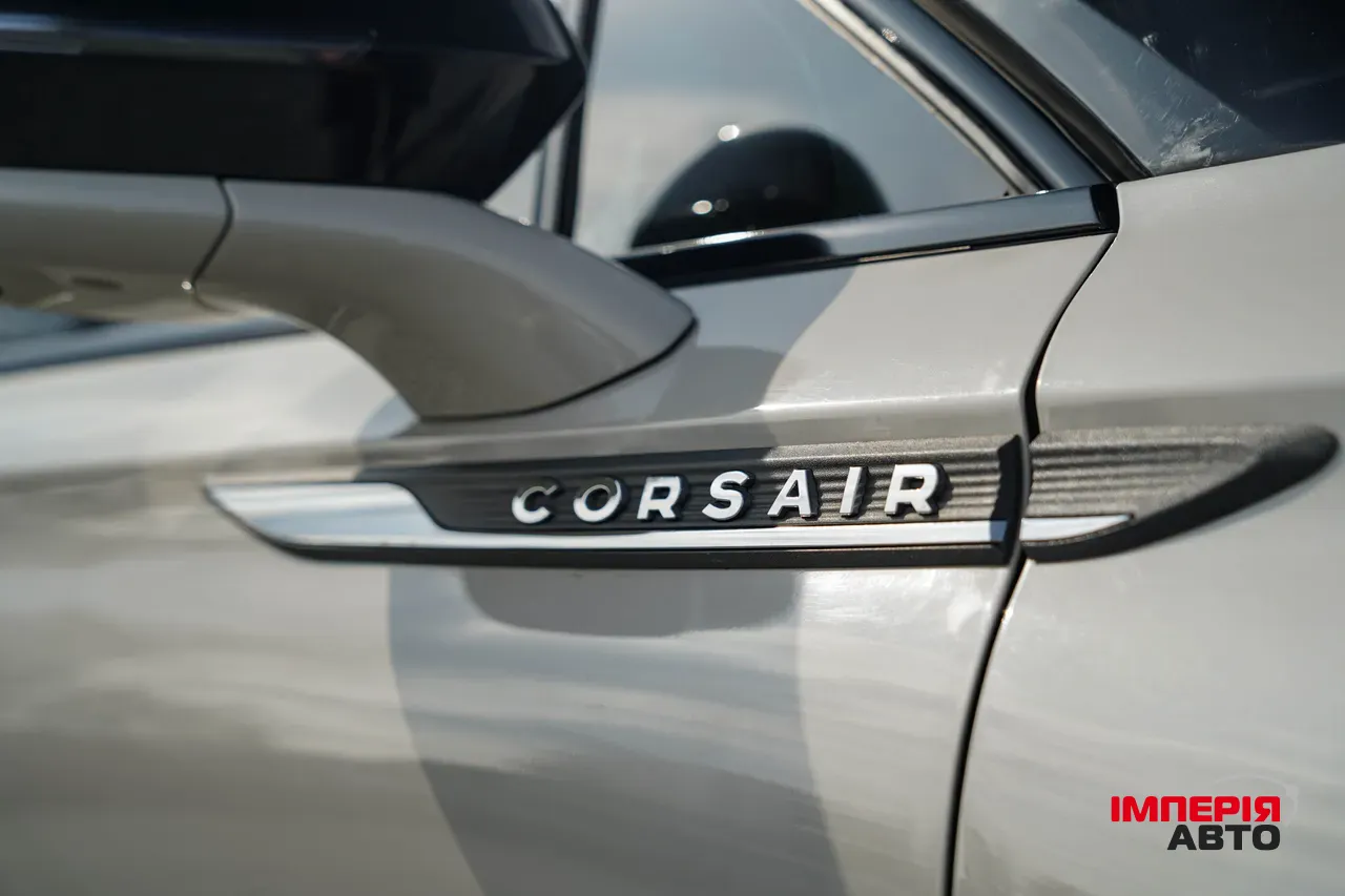Lincoln Corsair - фото 11