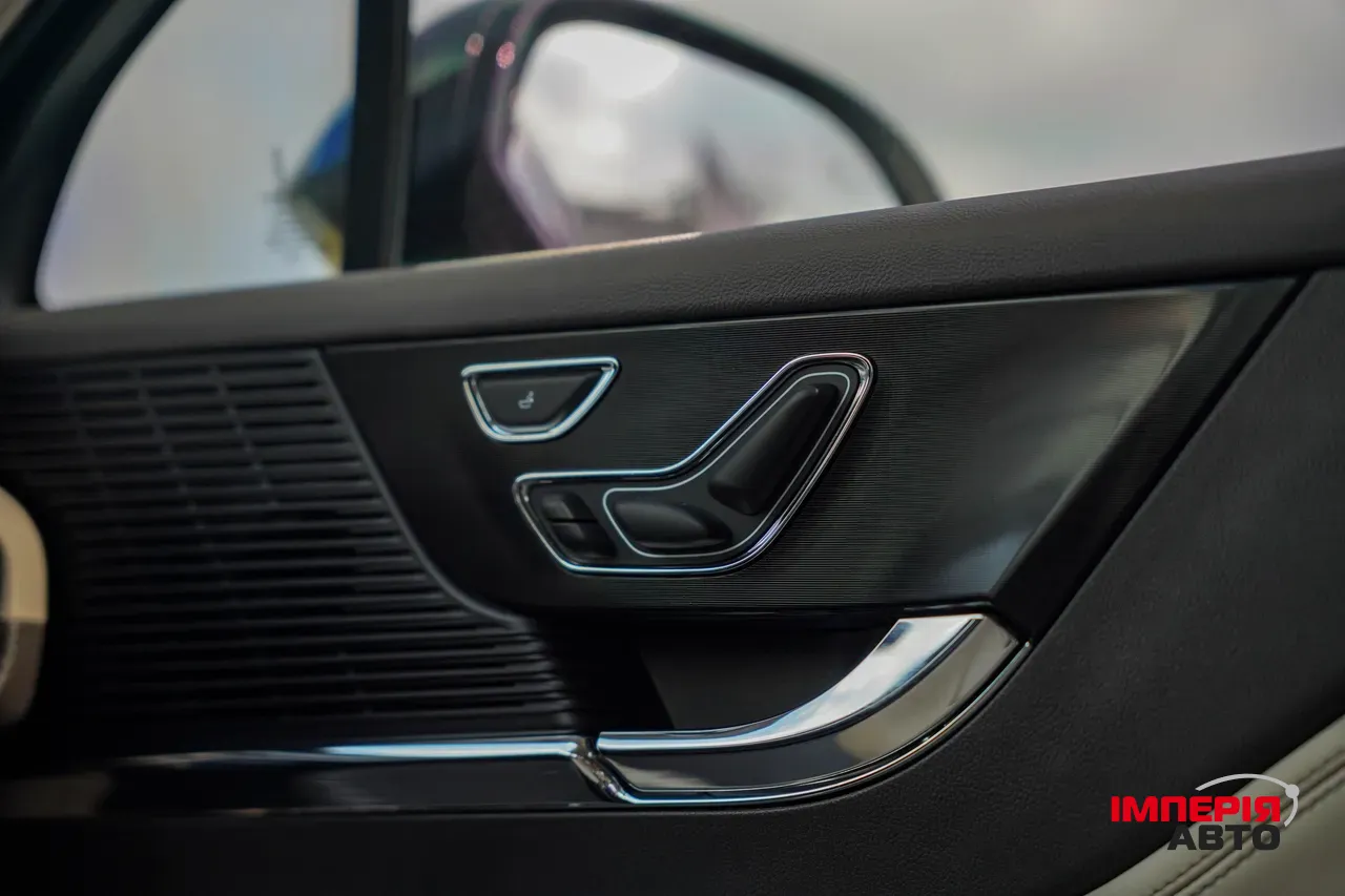 Lincoln Corsair - фото 39