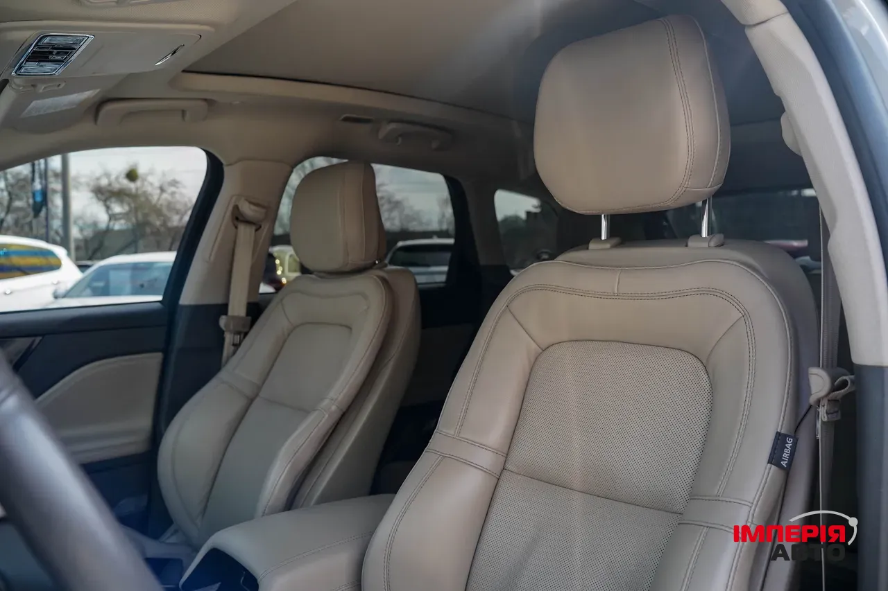 Lincoln Corsair - фото 40