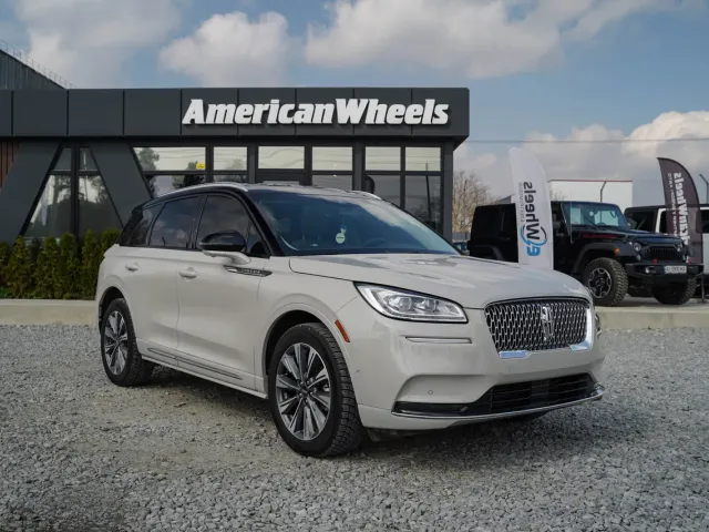 Lincoln Corsair - фото 3