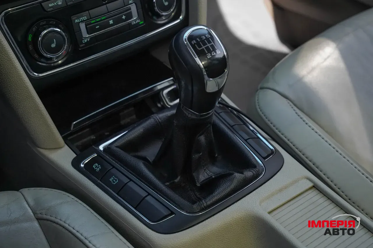 Skoda Superb - фото 21