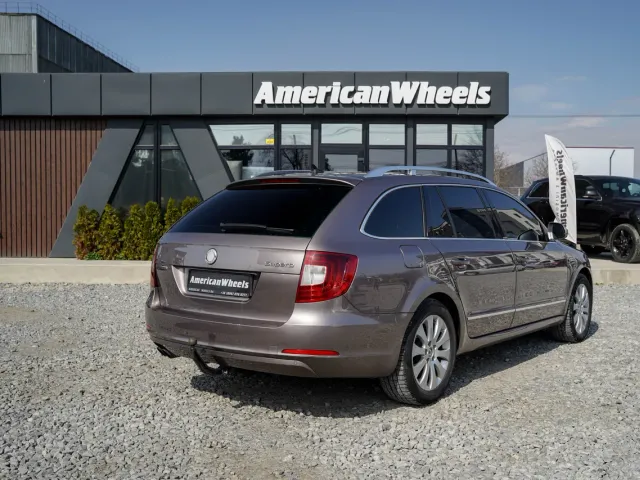 Skoda Superb - фото 5
