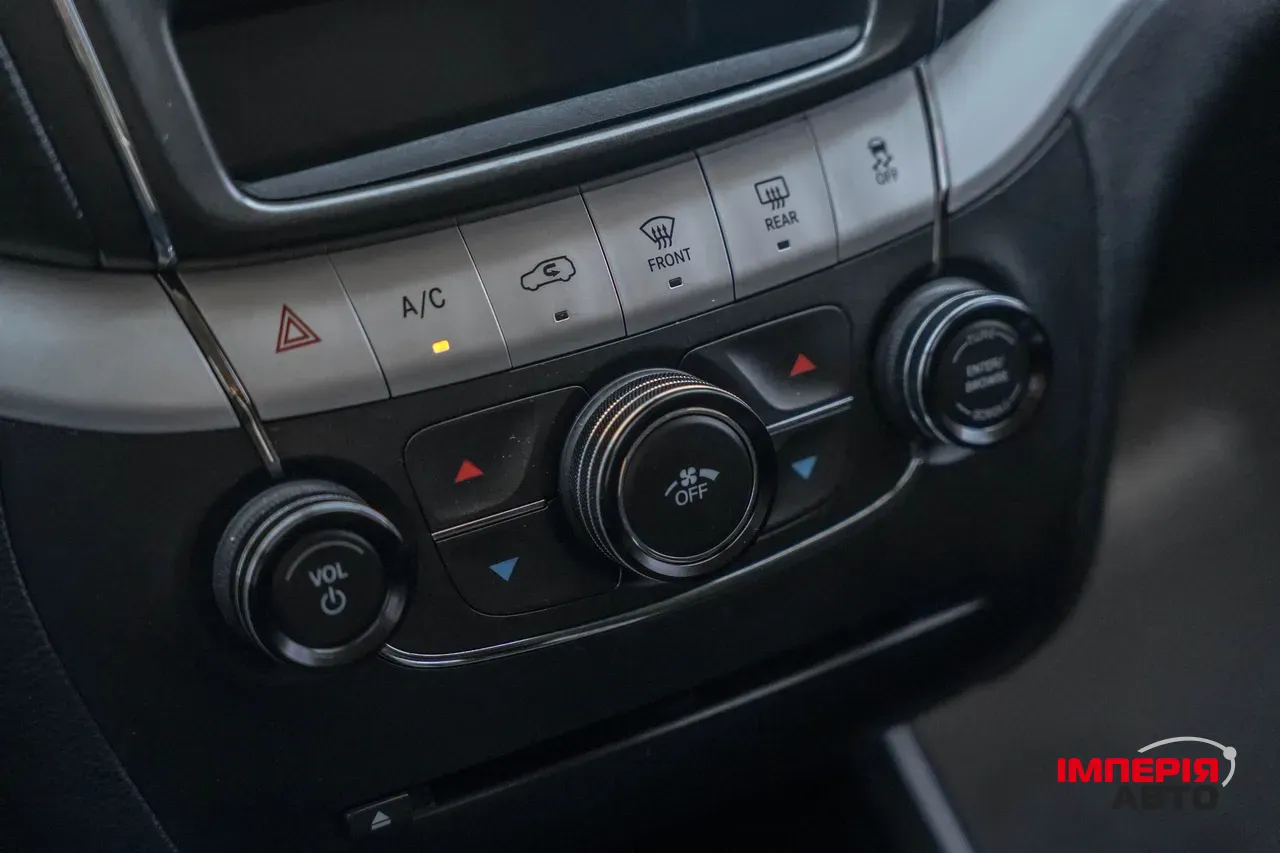 Dodge Journey - фото 18