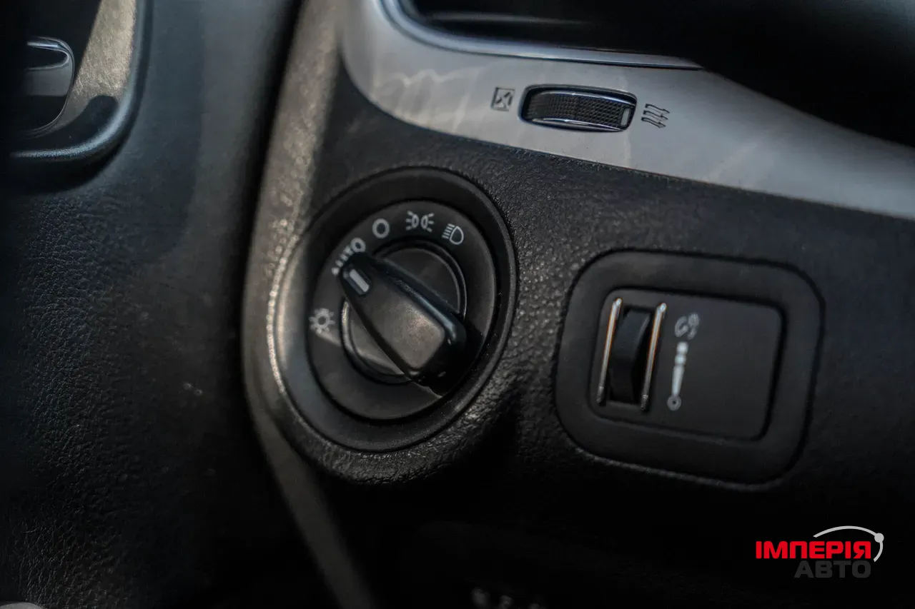 Dodge Journey - фото 12