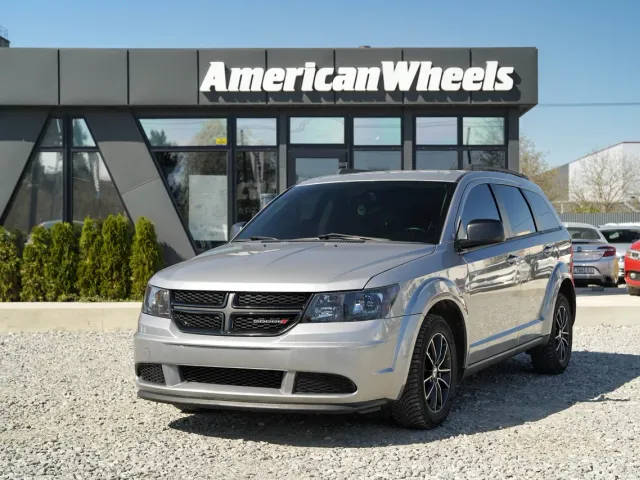 Dodge Journey - фото 1